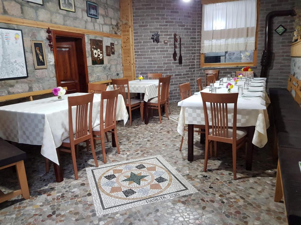 Pashuta 호텔 Voskopojë 외부 사진